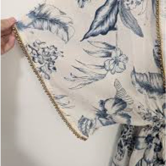 True Destinations Floral Kimono - Picture 5 of 9